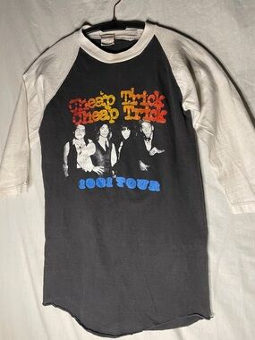 RARE vintage ~Cheap Trick “All Shook Up” Tour Raglan T-shirt Size-Small